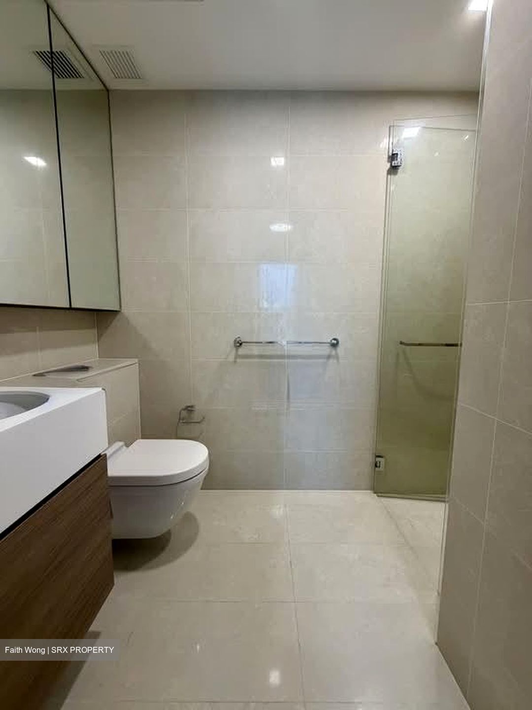 Echelon (D3), Condominium #558261471